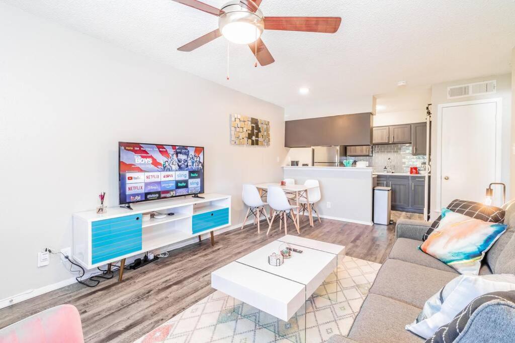 Soco Chic Apartment Suites Close To Downtown Όστιν Εξωτερικό φωτογραφία